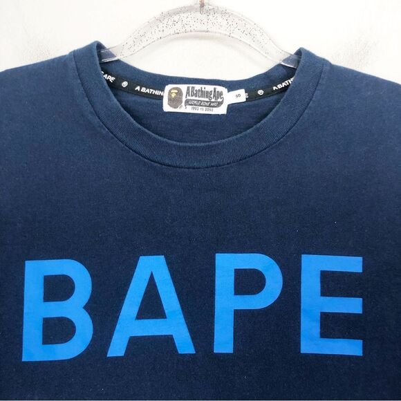 A BATHING APE | Two Tone Blue Dip Dye Ombré Bape Graphic Tee Men’s Size Small - Picture 2 of 8